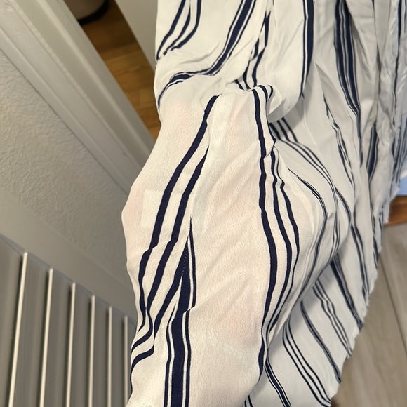 NWT Flynn Skye halter blue & white stripe dress, size M. - Picture 6 of 6